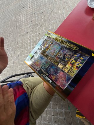 Pokemon 30th Celebration Caja Sellada