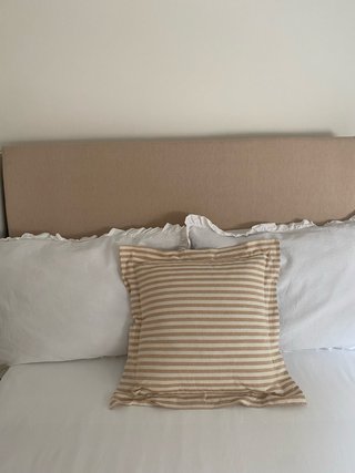 Cabecero Tapizado Color Arena, para cama de 105 cm