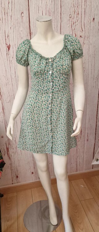 Vestido floral Brave Soul London Talla XS