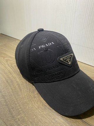 Gorra Prada Negra