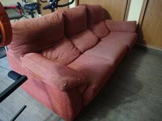 Sofás de 2 y 3 plazas. Se vende uno a elegir