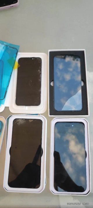 Lote de 18 Pantallas para iPhone (Averiadas)