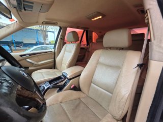 BMW X5 4.4i V8 286 cv Nacional