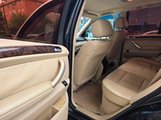 BMW X5 4.4i V8 286 cv Nacional