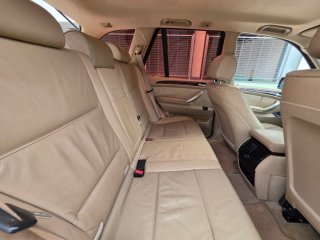 BMW X5 4.4i V8 286 cv Nacional
