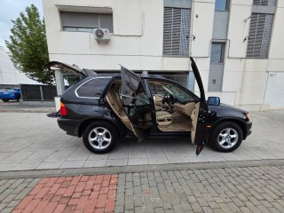 BMW X5 4.4i V8 286 cv Nacional