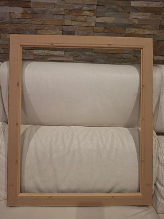 Marco de madera y dorado para cuadros
