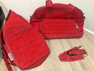 Set de Bolsa de Viaje y Mochila bandolera Disney