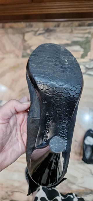 Sandalias fiesta Mustang negras lazo
