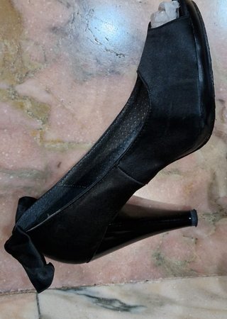 Sandalias fiesta Mustang negras lazo