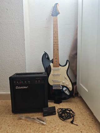Pack Guitarra Eléctrica + Amplificador + Accesorio