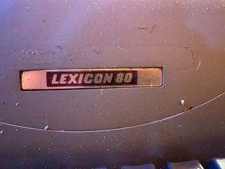 Máquina de escribir Olivetti Lexicon 80