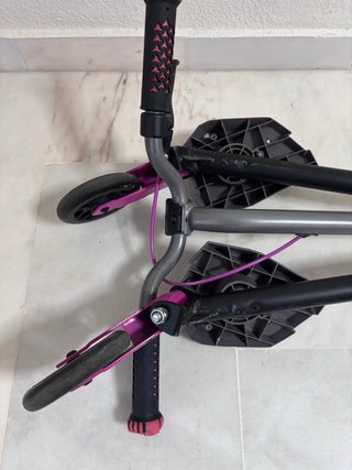Patinete RollRun 3 ruedas y freno en manillar