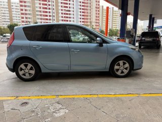 Renault Scenic 2010