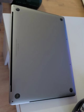 MacBook Pro A1990 para piezas