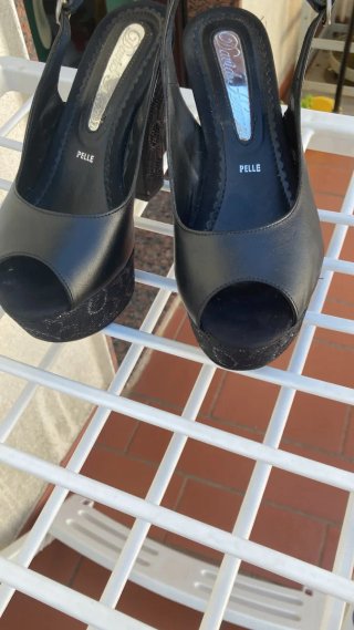 Sandali in pelle neri David