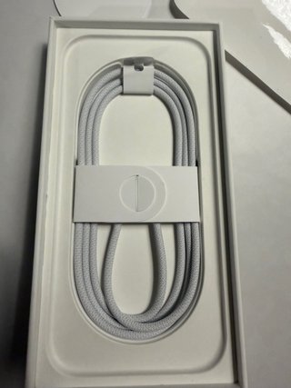 iPhone 16 Pro 256GB Negro Titanio eSIM
