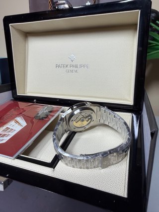 Reloj de lujo suizo