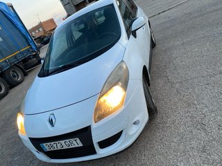 Renault Grand Scenic 2010