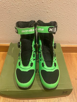 Botas de Rollerski Bones