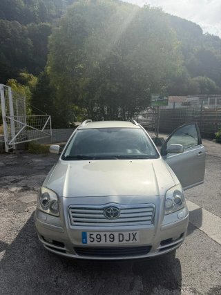 Toyota Avensis 2005