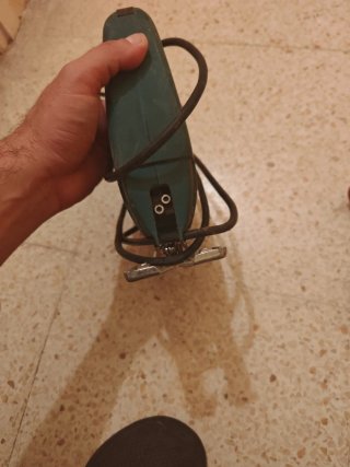 Sierra Caladora Eléctrica