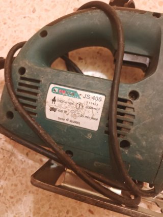 Sierra Caladora Eléctrica
