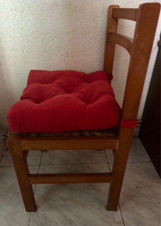 Lote 4 sillas salon-comedor