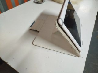 Tablet Android de 10 pulgadas con funda incluida ✨