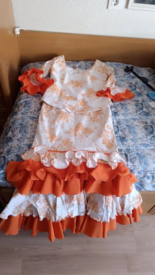 Vestido Flamenca Naranja y Blanco