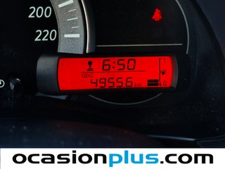 Nissan Micra 1.2G Acenta 59 kW (80 CV)