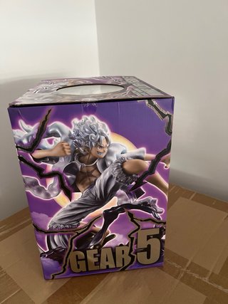 Figura Luffy Gear 5 One Piece MegaHouse