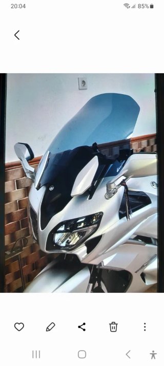 Yamaha FJR 1300, cupula o parabrisas