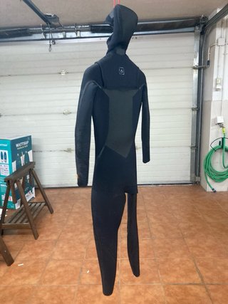 Traje de surf con capucha 4/3mm