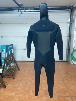 Traje de surf con capucha 4/3mm