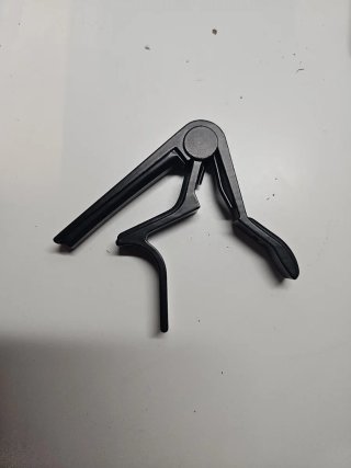 Cejilla para guitarra negra