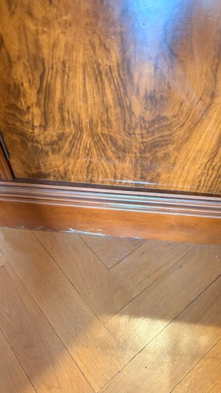 Vitrina de Salón de Madera