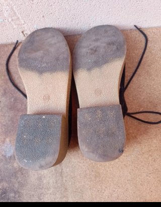 Zapatos Negros de Cordones