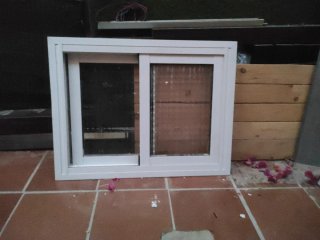 Ventana Corredera Blanca 80x60