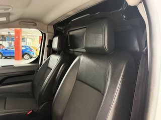 Peugeot Expert PRO 1.5 HDi STANDARD 120cv
