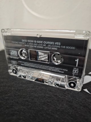 Skid Row – B-Side Ourselves – MC Musicassetta 1992