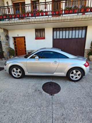 Audi TT 1.8T Quattro