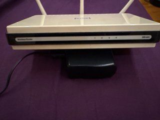 Router D-Link DIR-655