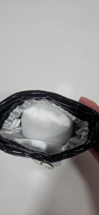 Bolsita de Charol Guess