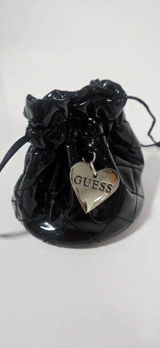 Bolsita de Charol Guess