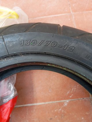 2 Neumáticos Michelin 12 pulgadas para Jog RR
