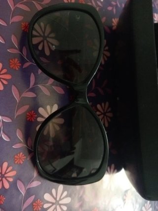 Gafas de sol negras