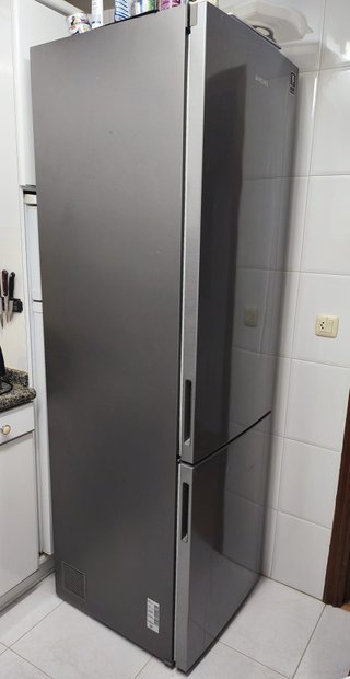 Samsung RB37J501MSAEF Frigo Combi Clase A+++