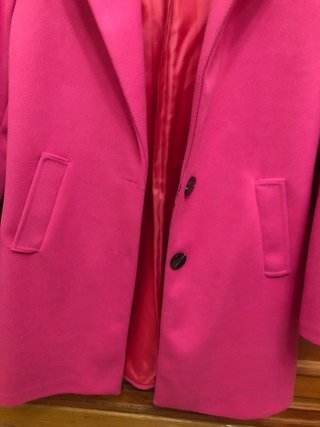 Chaquetón tres cuartos fucsia