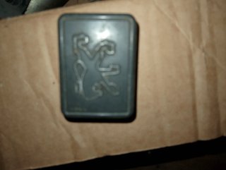 Tapa Peugeot 205